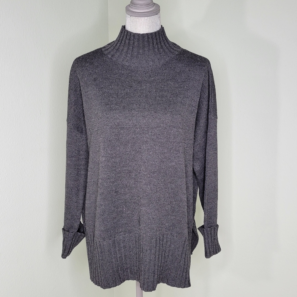 Mitto Shop Women's Slate Gray Knit Pullover Sweater Hip Length Size Small